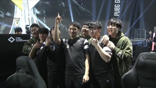 解析“赏金赛”：为什么为了猎头奖金可以放宽跟注范围？（赏金赛解读：为什么为了猎头赏金可以适度放宽跟注范围？）